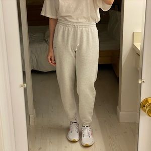 Aritzia Cozy Fleece Boyfriend TNA Light Grey Gray Sweatpants Sweatpant S Small